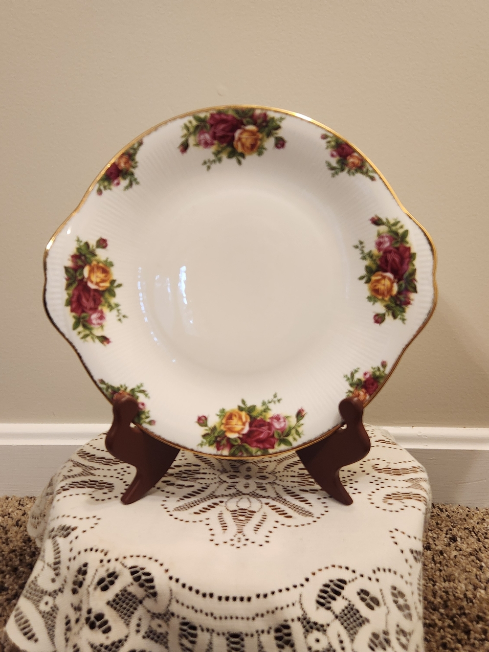 Royal Albert Old Country Roses 10.5" X 9.5" Handled Cake Plate